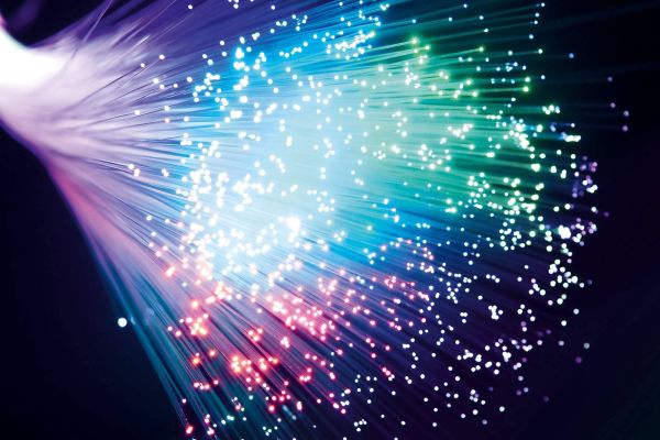La definizione di fibra ottica entra nel Codice delle Comunicazioni Elettroniche